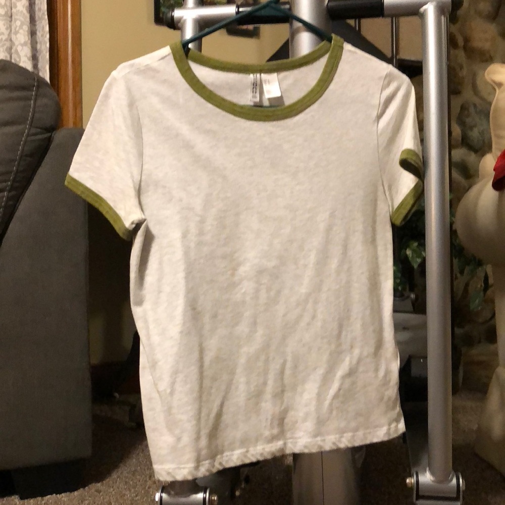 Grey tank with green collar and sleeves